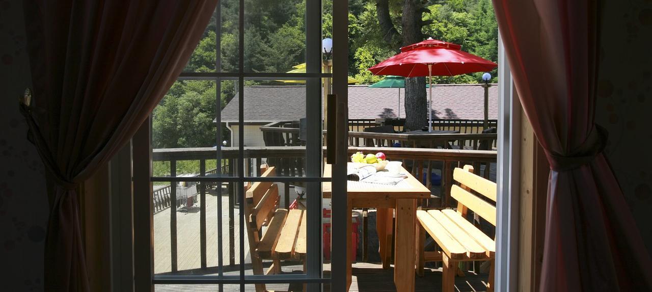 Gold Castle Pension Pyeongchang Exterior photo